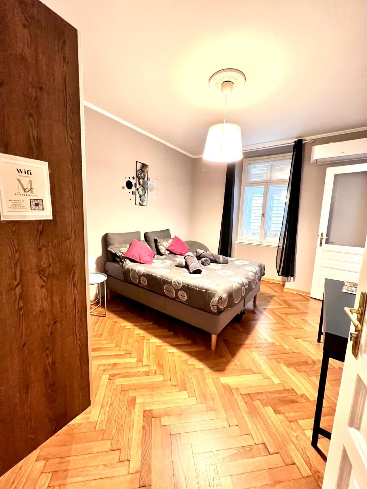 Residence Montanelli Triëst Buitenkant foto
